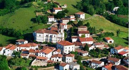 Tasar casa de pueblo en Jábaga y alrededores